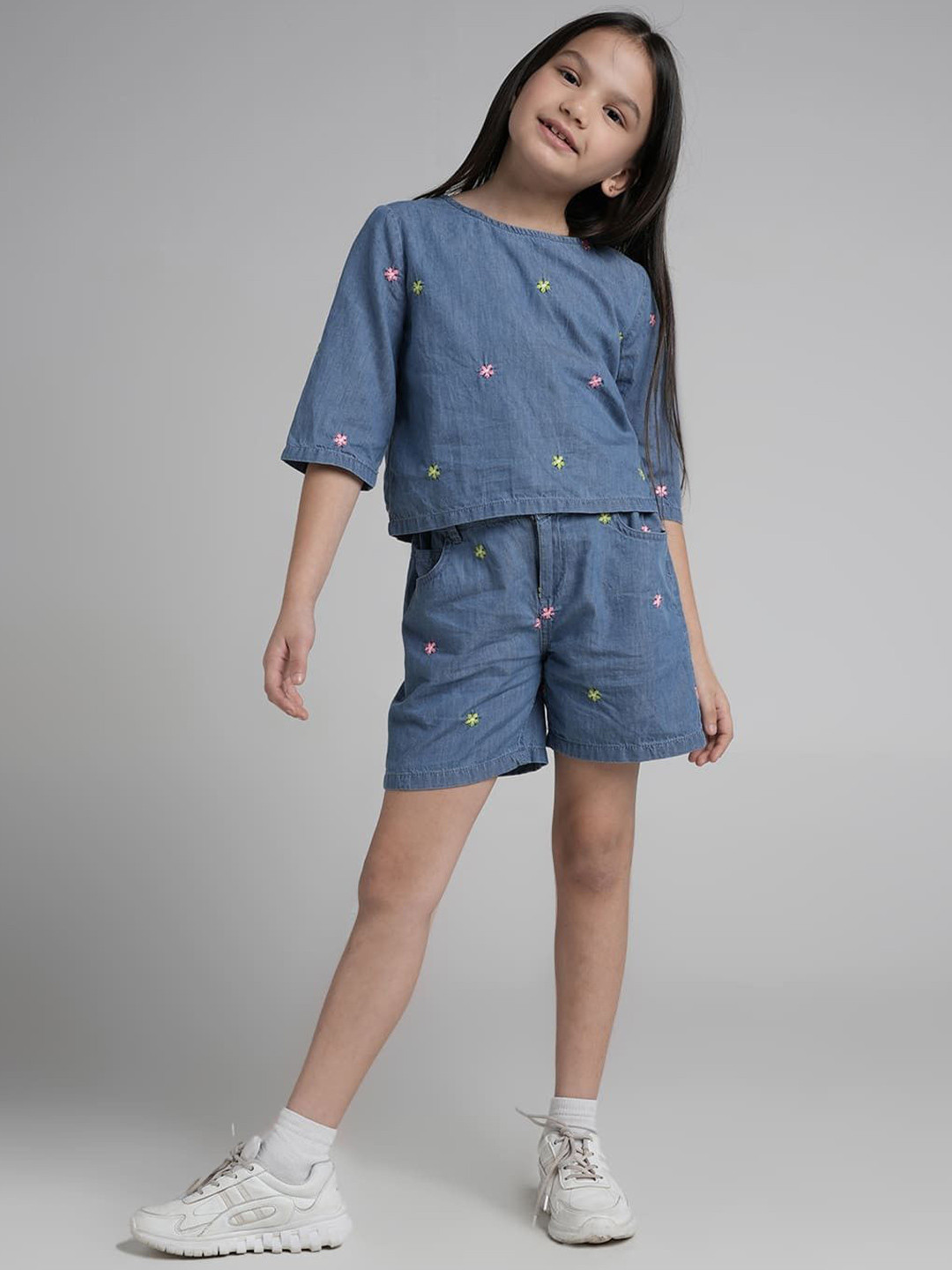 UNDER FOURTEEN ONLY Embroidered Top & Short Clothing Set