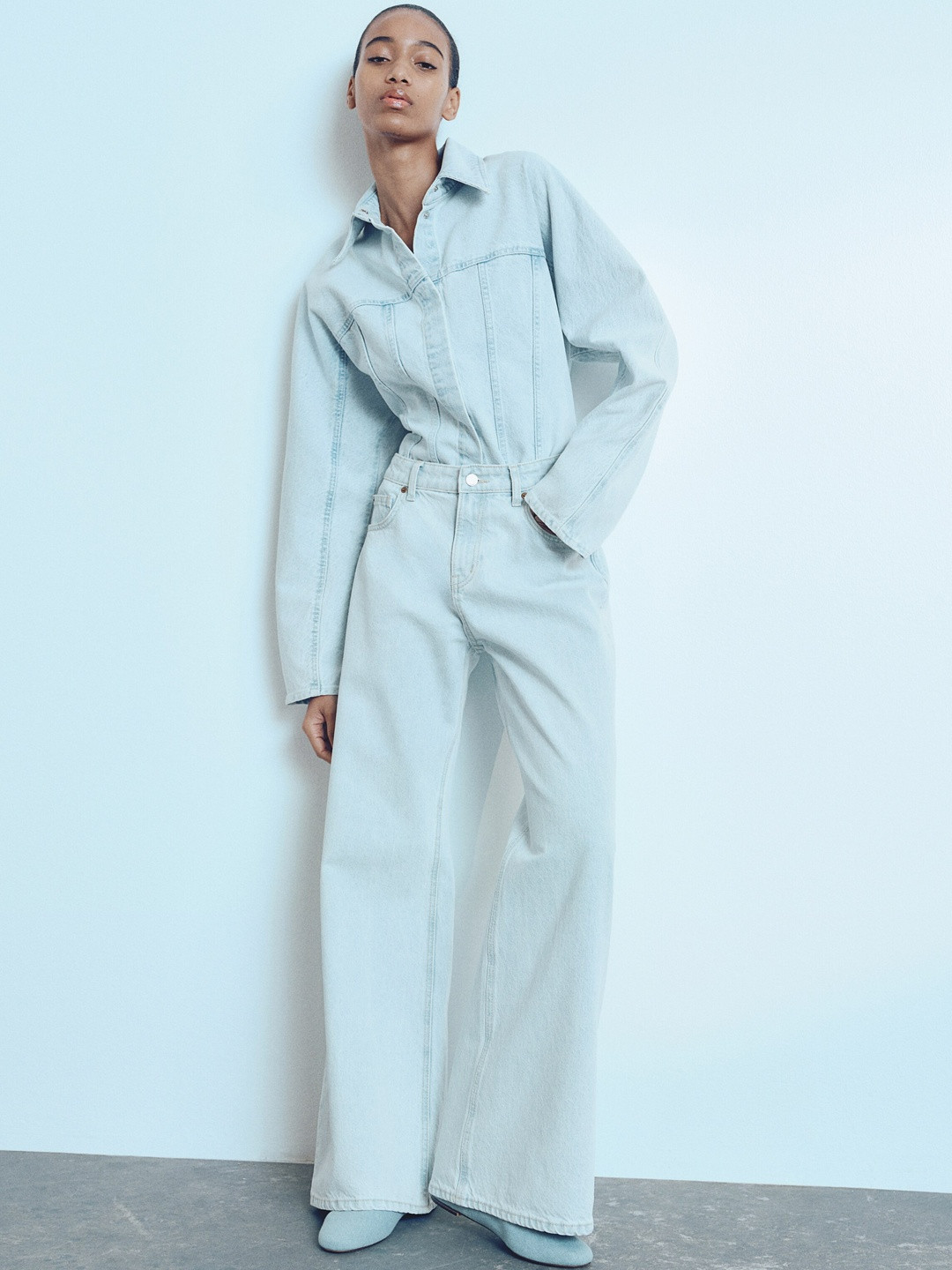 HM Flared Regular Jeans