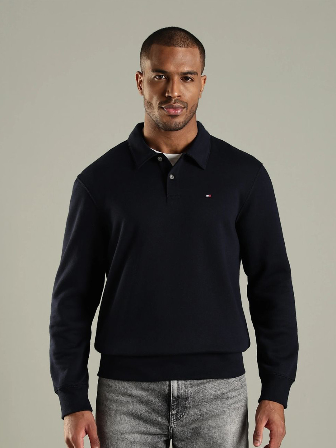 Tommy Hilfiger Men Nylon Regular Fit Sweatshirt