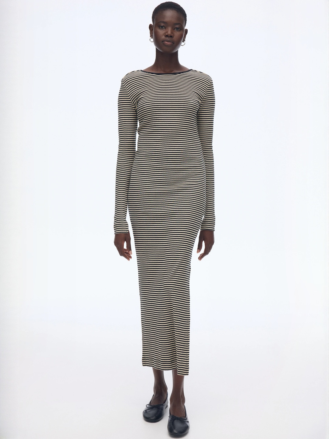 H&M Ribbed Scoop-Back Dress