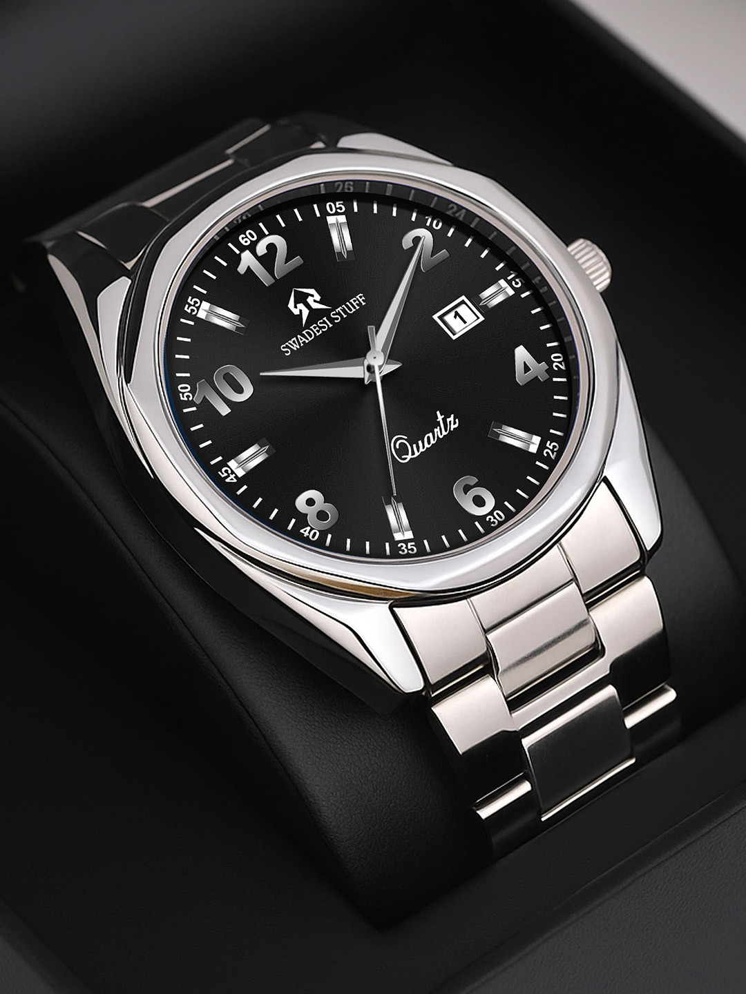 SWADESI STUFF Men Straps Analogue Watch BOSS BLACK 81