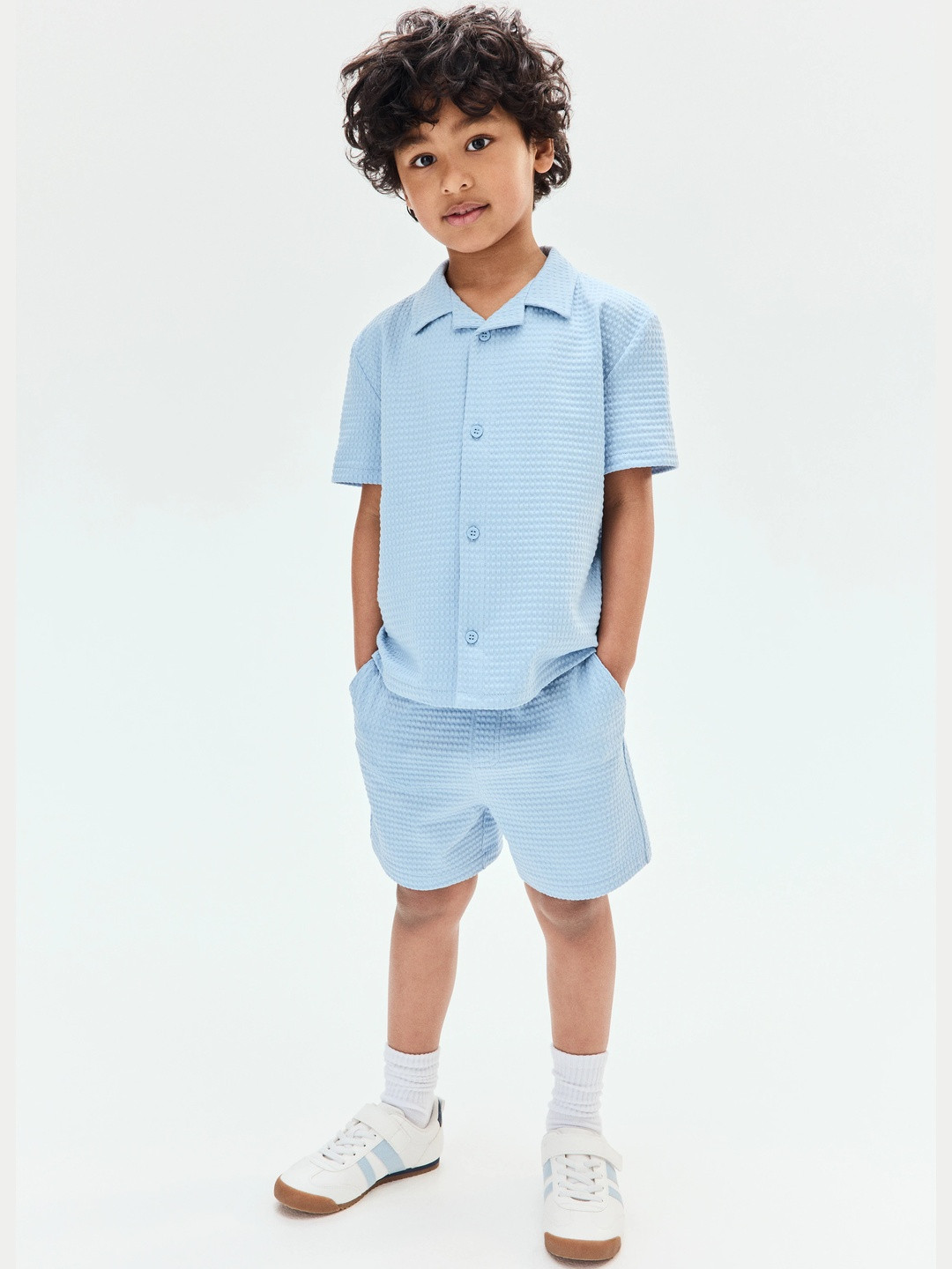 H&M Boys 2-Piece Shirt And Shorts Set