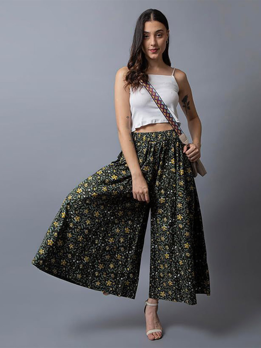 eyba Women Floral Printed Wide Leg Palazzos