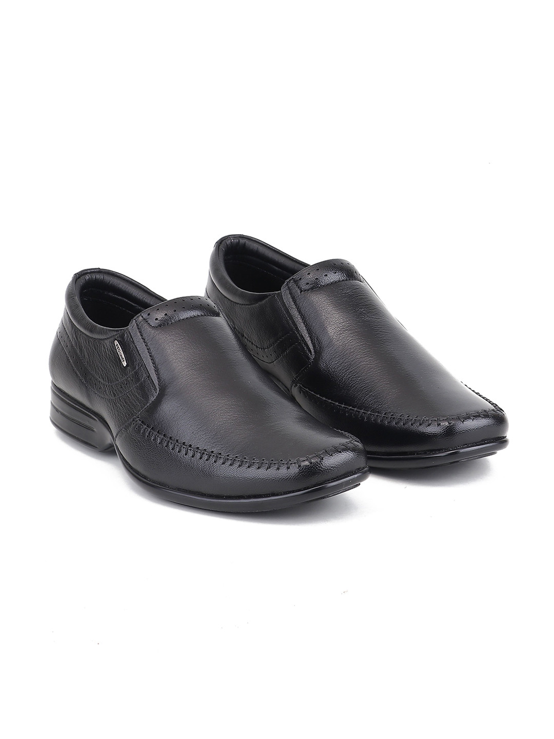 Red Chief Men Textured Cushioned Footbed Leather Formal Slip On