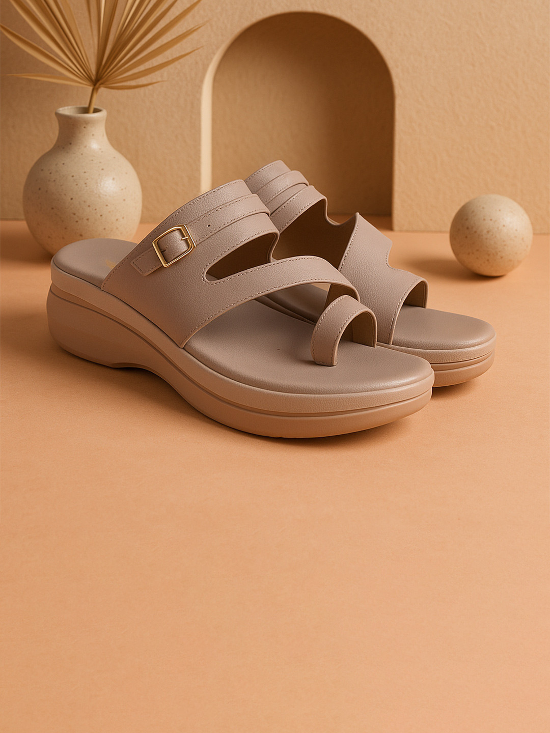 BLINDER Women Platform Sandals with Buckles