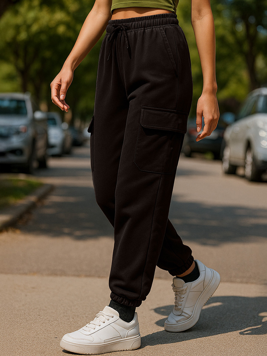 JUNEBERRY Women Beige Solid Mid Rise Relaxed Fit Pure Cotton Jogger Trackpant