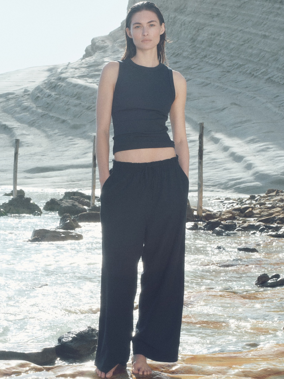 H&M Cropped Linen-Blend Trousers