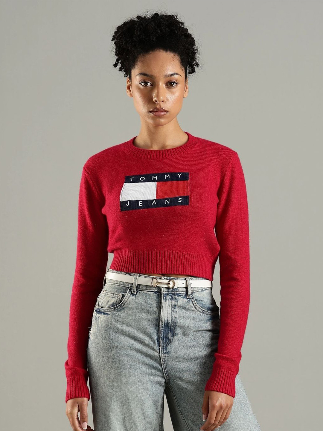 Tommy Hilfiger Women Printed Round Neck Full Sleece Crop Pullover
