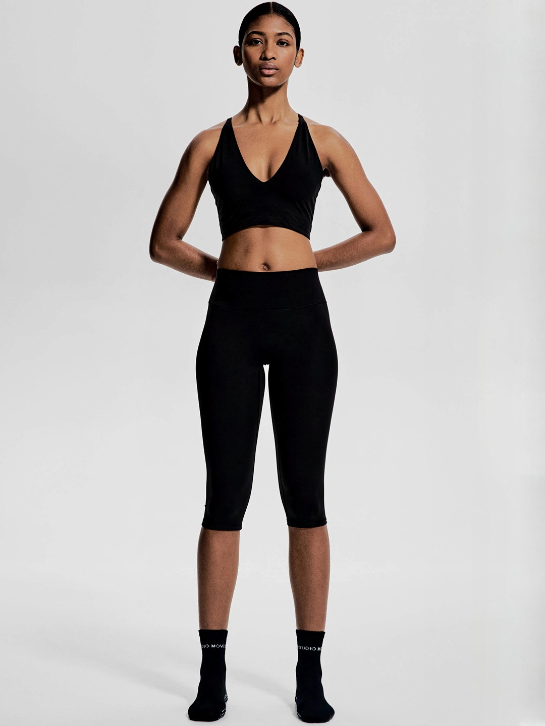 H&M Capri Sports Leggings With SoftMove