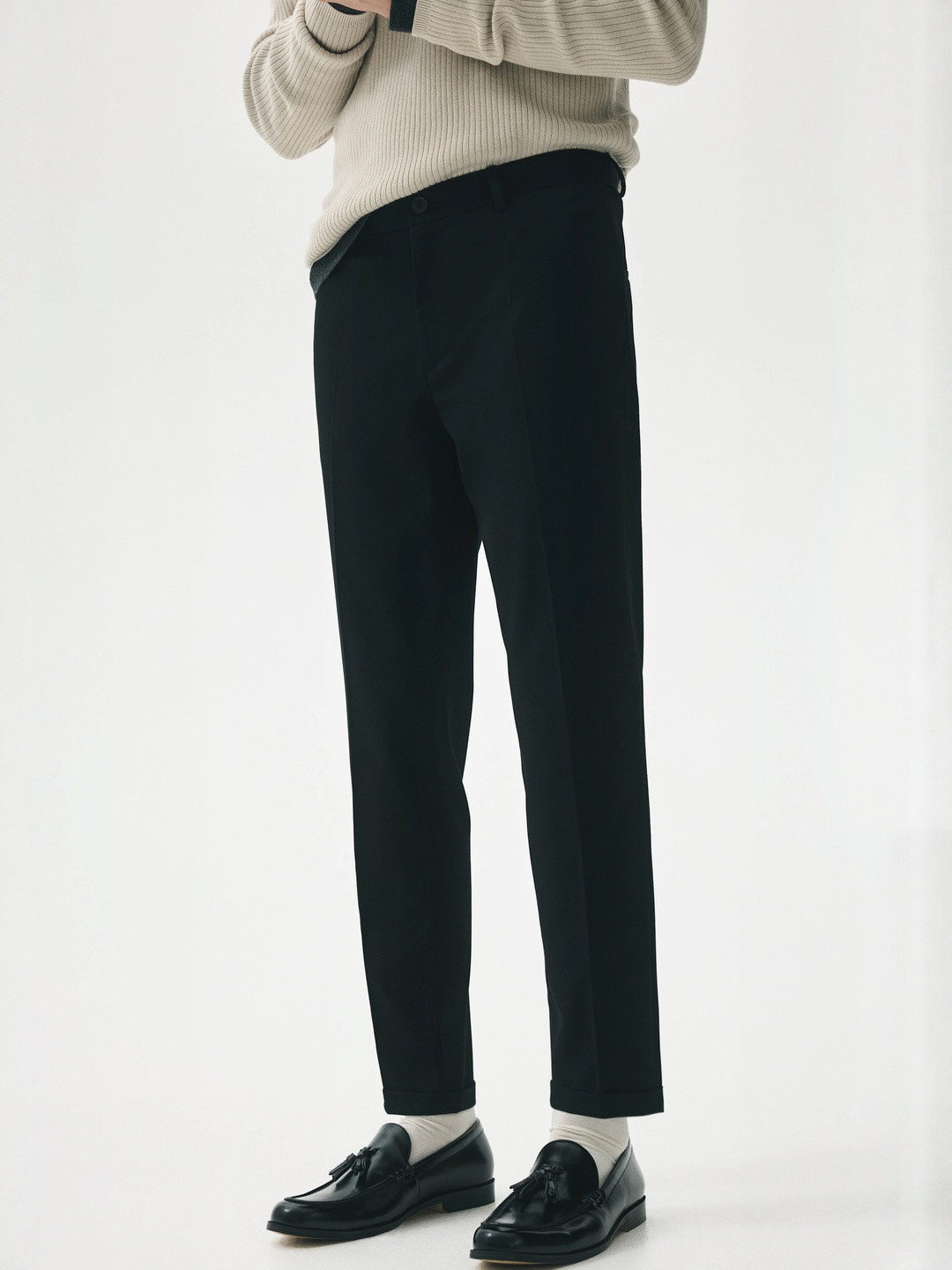 H&M Men Slim Fit Low-Rise Tailored Trousers