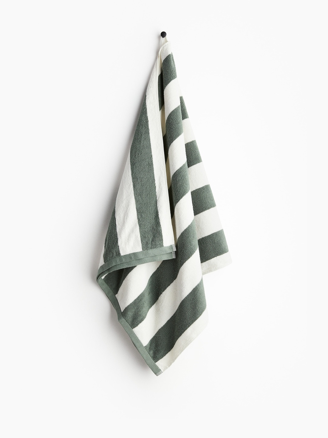 H&M Green Striped Bath Towels