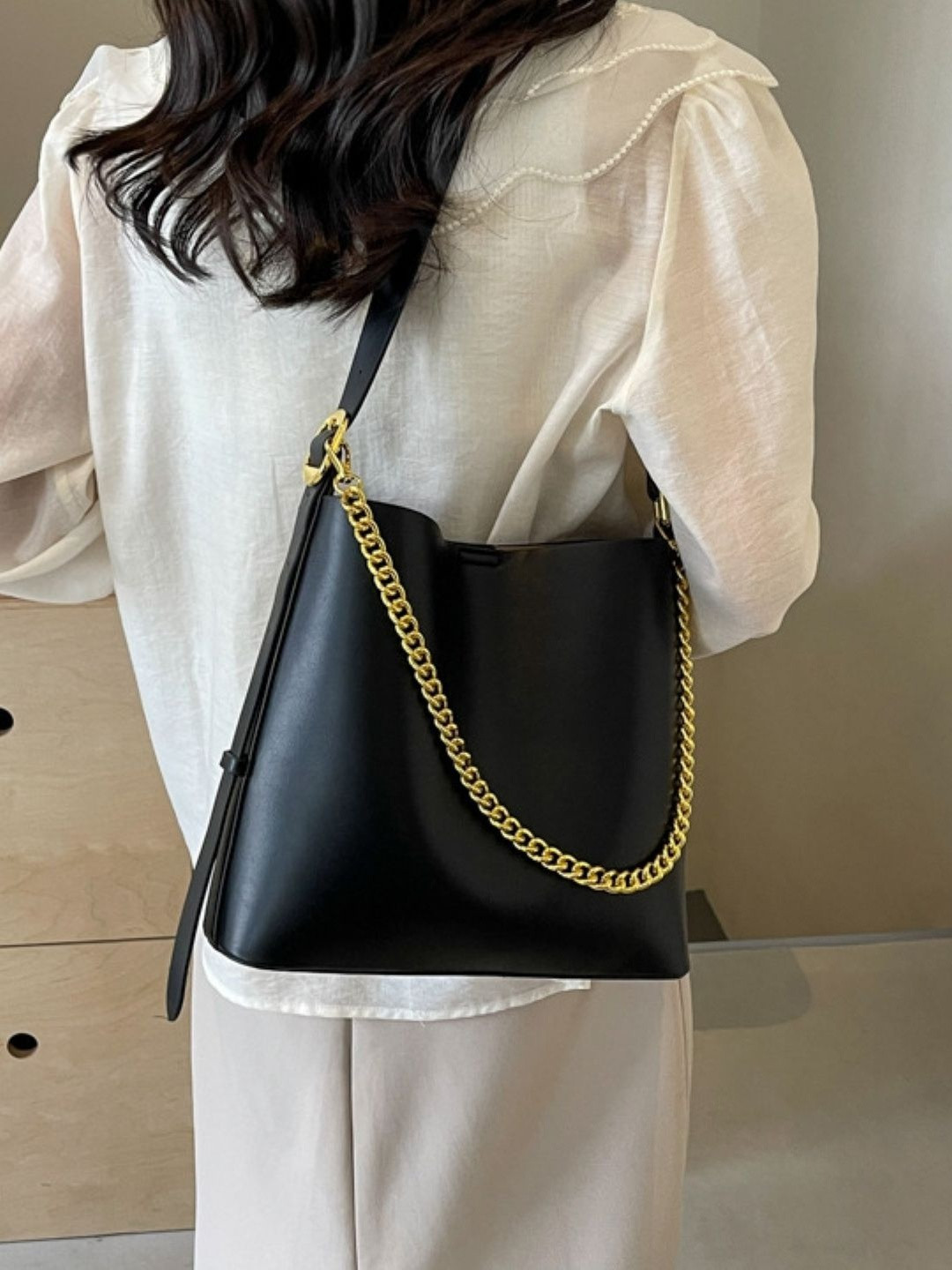 CORSICA Women Black Polyester Oversized Tote Bag