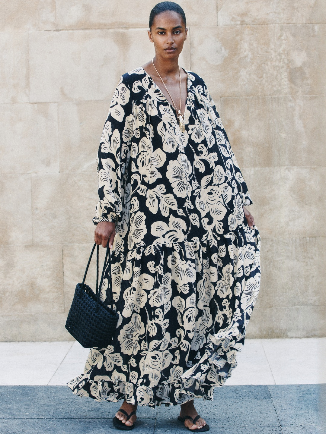 H&M Voluminous Dress