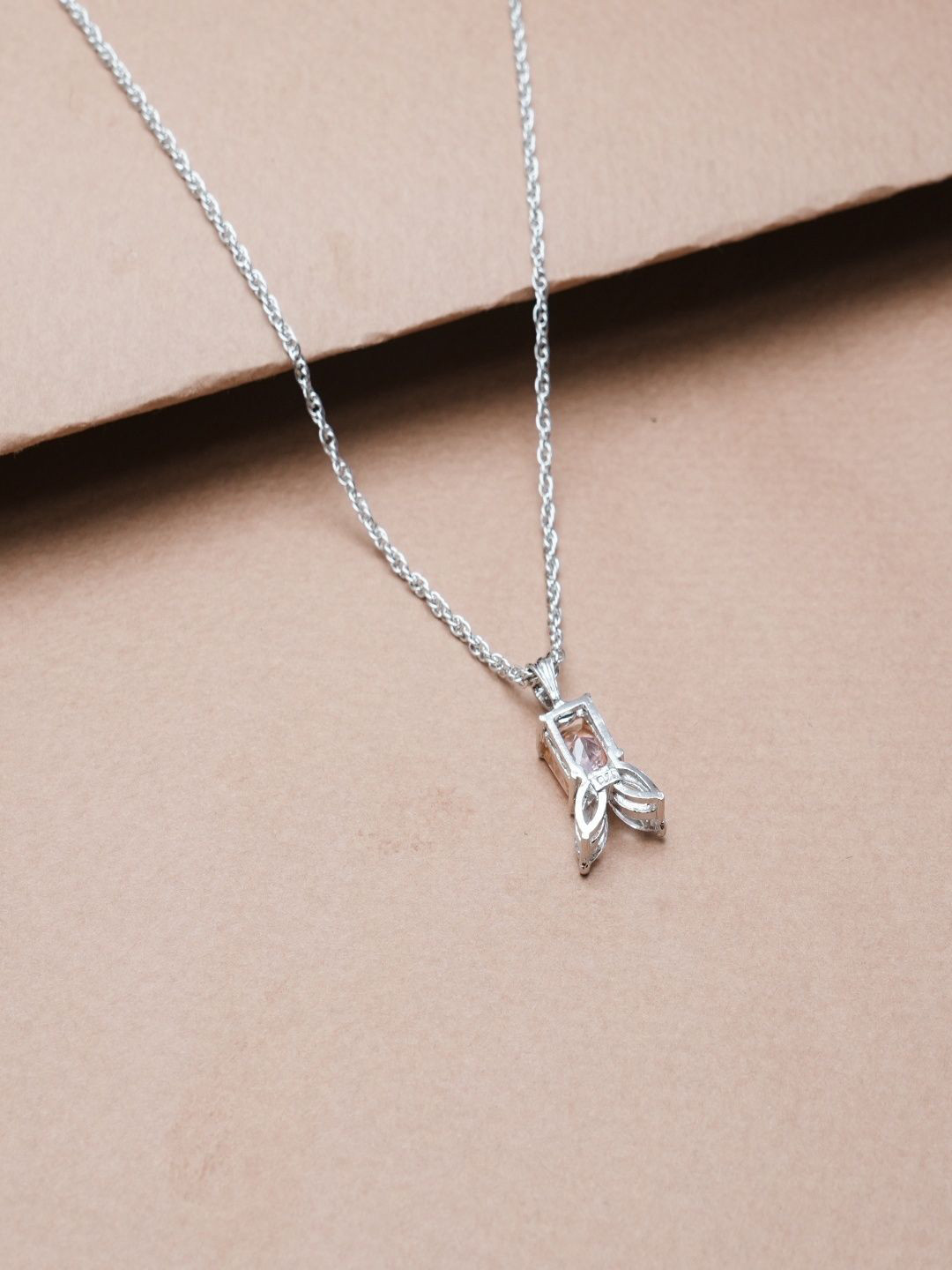 TASSYA Women Silver Spark Drop Pendant with Chain