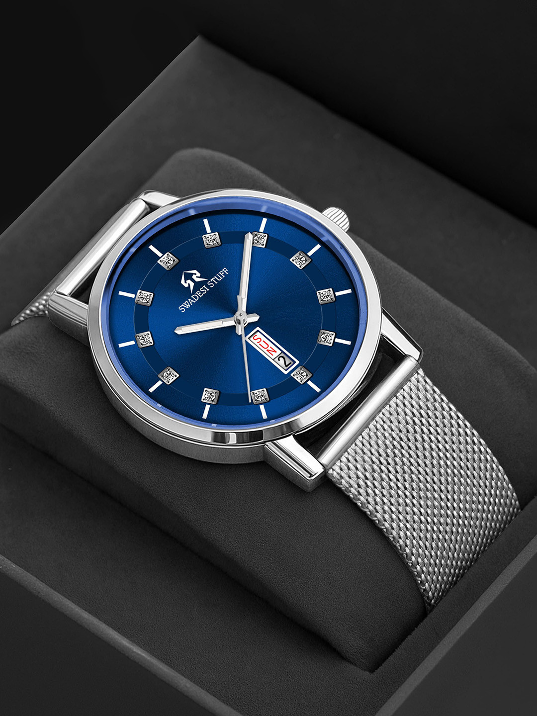 SWADESI STUFF Men Round Dial Analogue Watch SEFAR BLUE