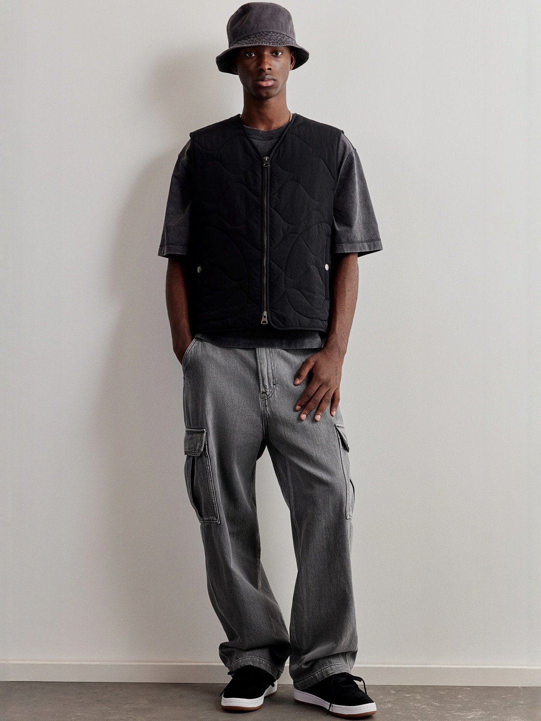 H&M Baggy Cargo Jeans