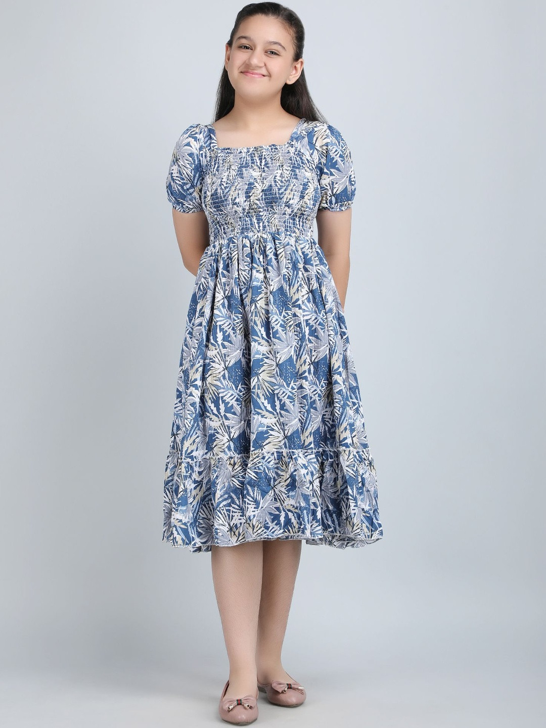 YK Women Blue Puff Sleeves Square Neck Fit and Flare Smocked Cotton Causal Dresses