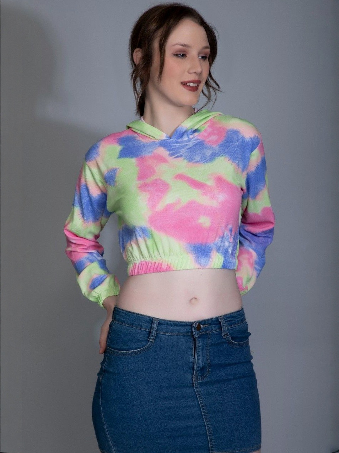 LERIYA FASHION Women Multi Colored Tie-Dye Cropped Fit Hooded Top