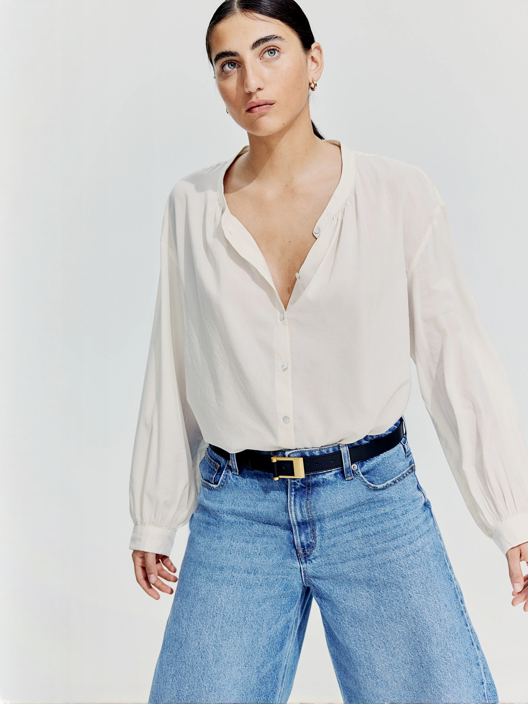 H&M Balloon-Sleeved Blouse