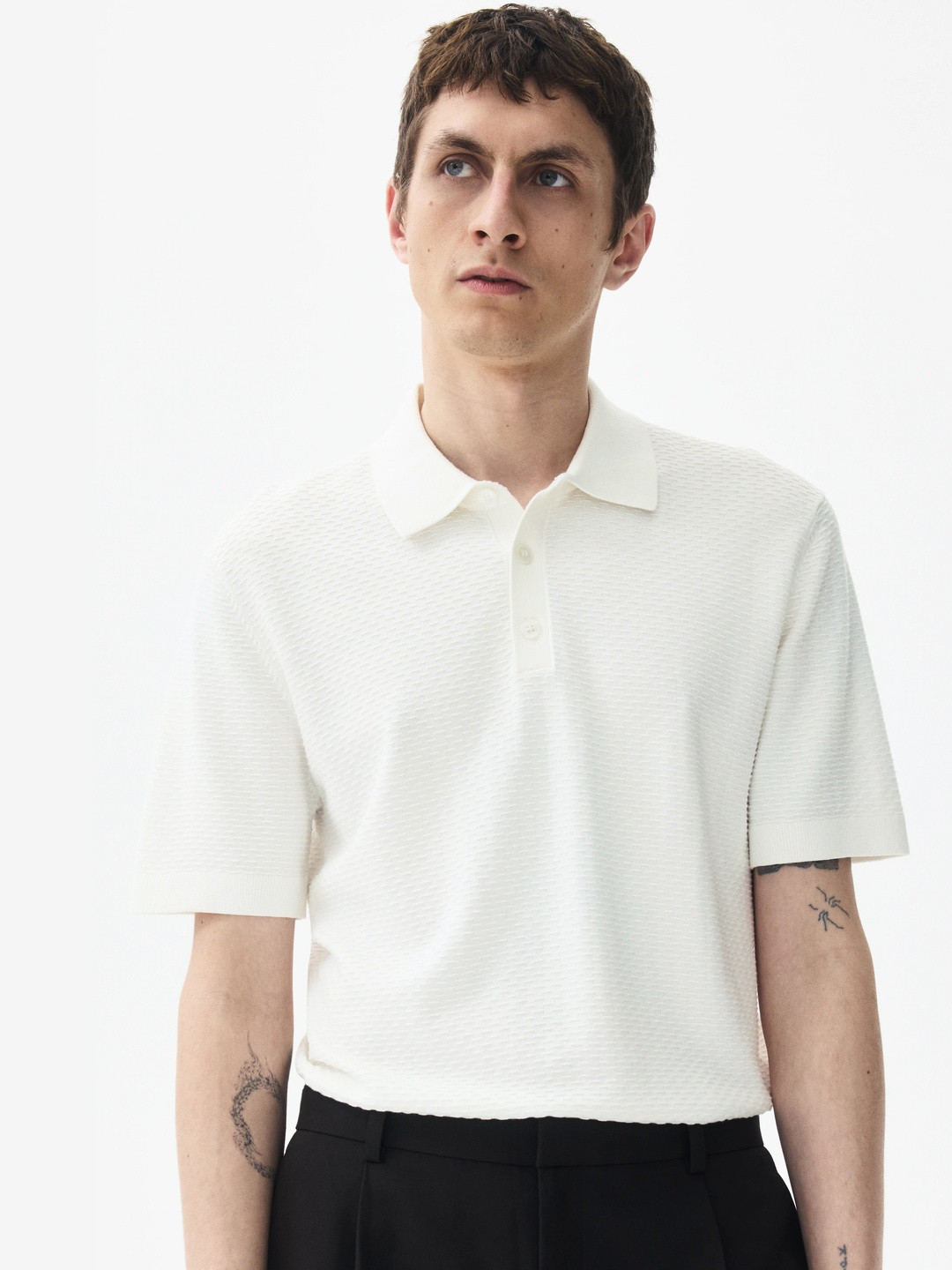 H&M Slim Fit Textured Polo Shirt
