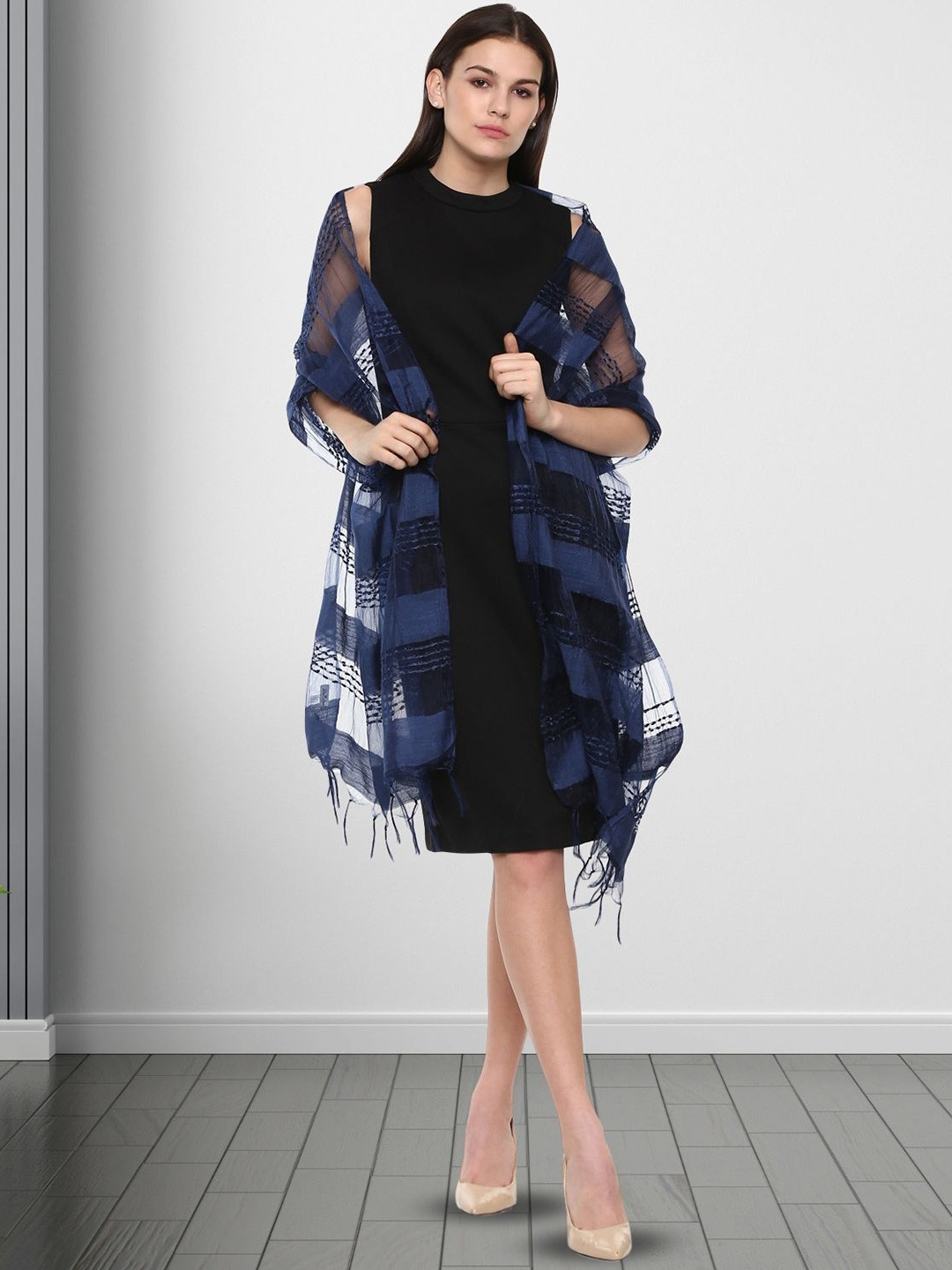 Rhe-Ana Women Navy Blue Dupatta