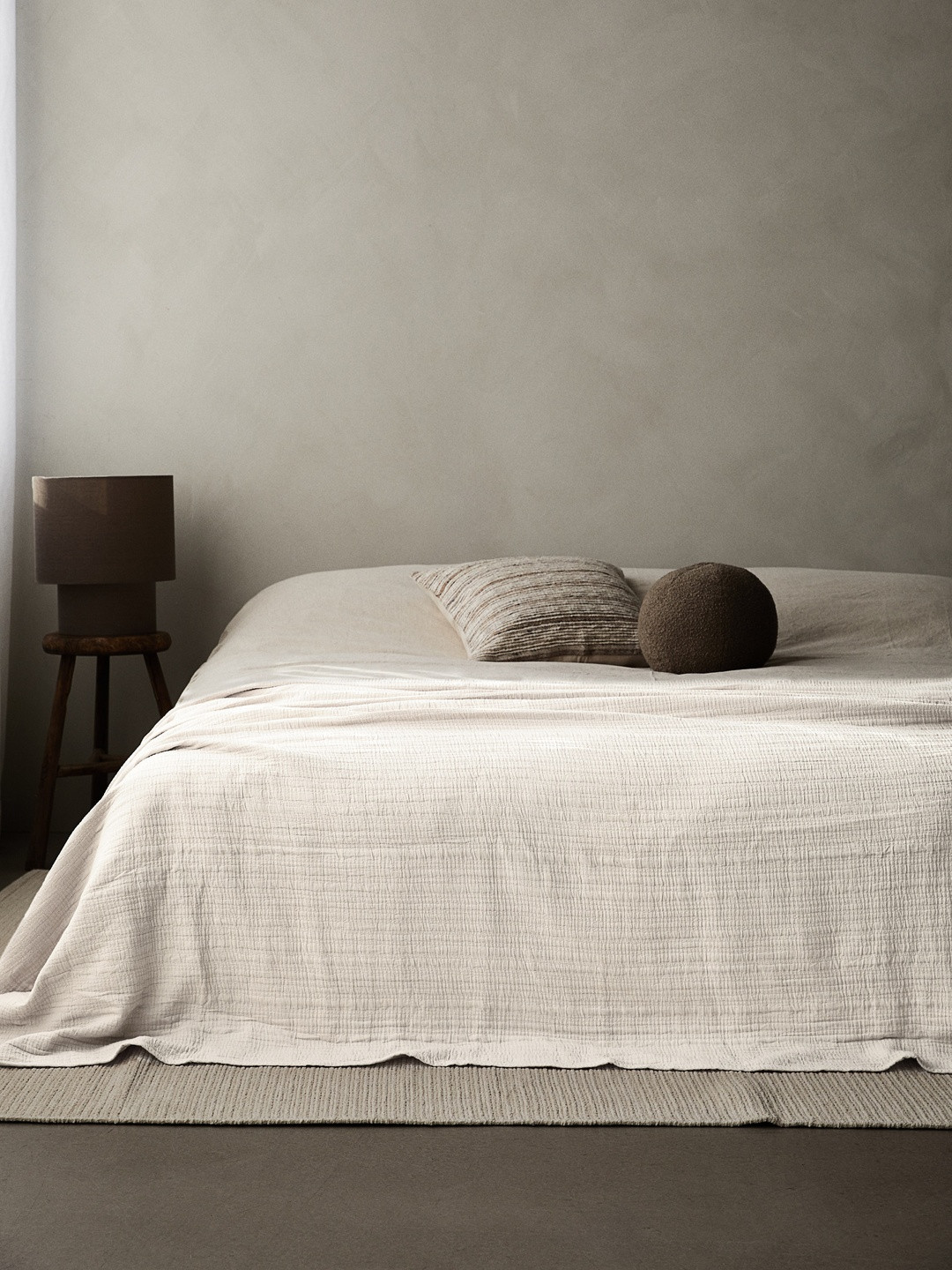 H&M Beige Cotton Muslin Bedspread