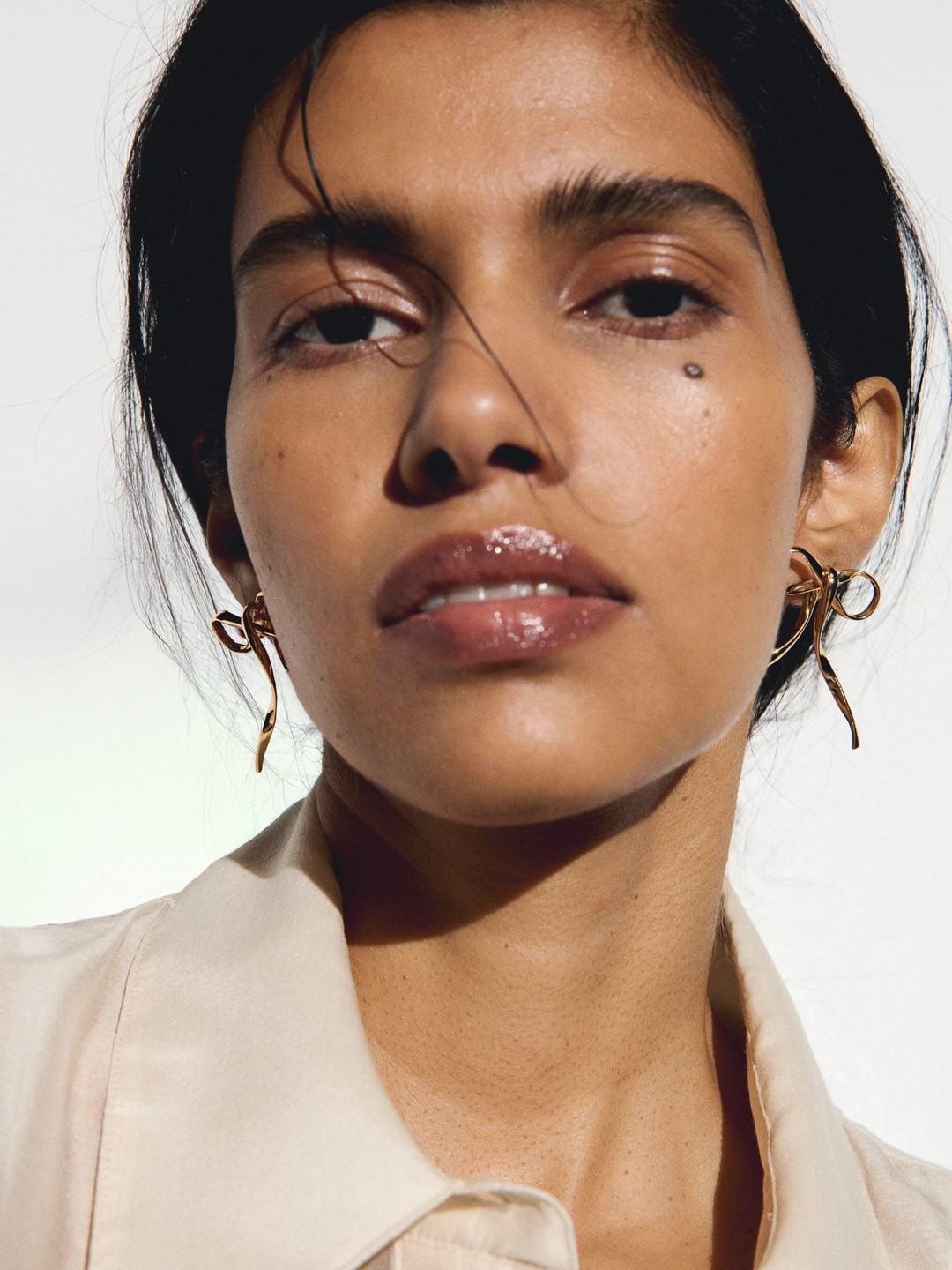 H&M Bow-Shaped Earrings