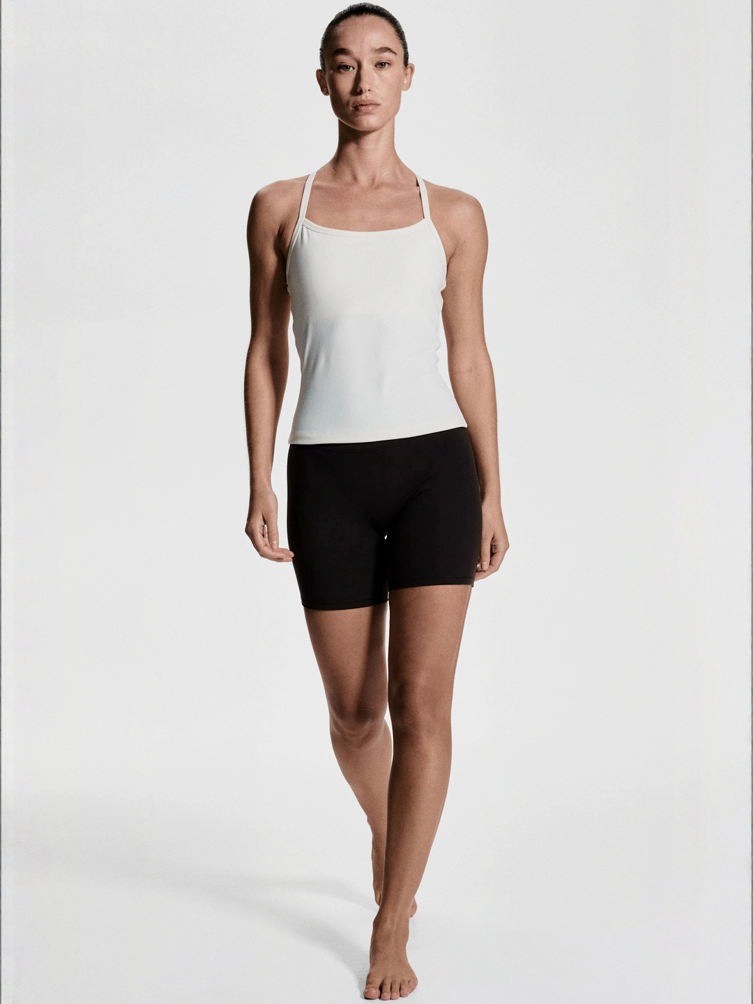 H&M Integral-Bra Sports Strappy Top With SoftMove