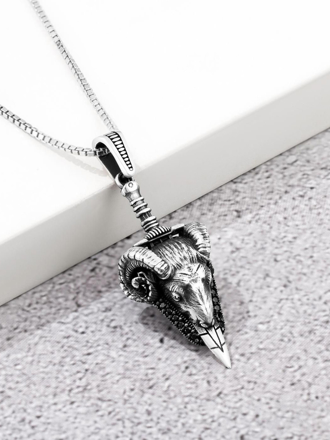 ORIONZ Men Sterling Silver Oxidised Head Warrior Shaped Pendant