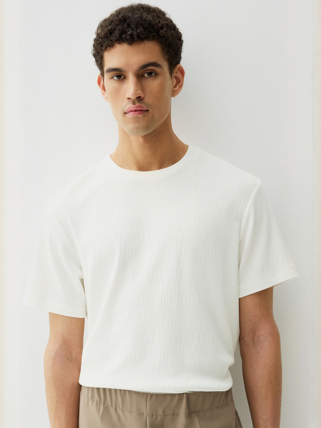 H&M Regular Fit Textured T-shirt