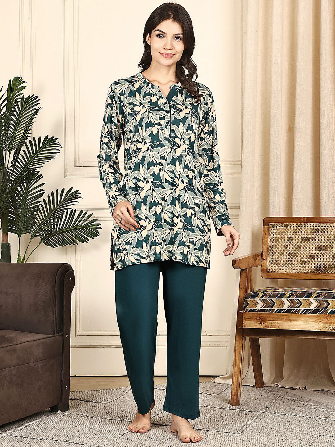 Kanvin Women's Abstract Printed Kurti & Pyjama Night suit