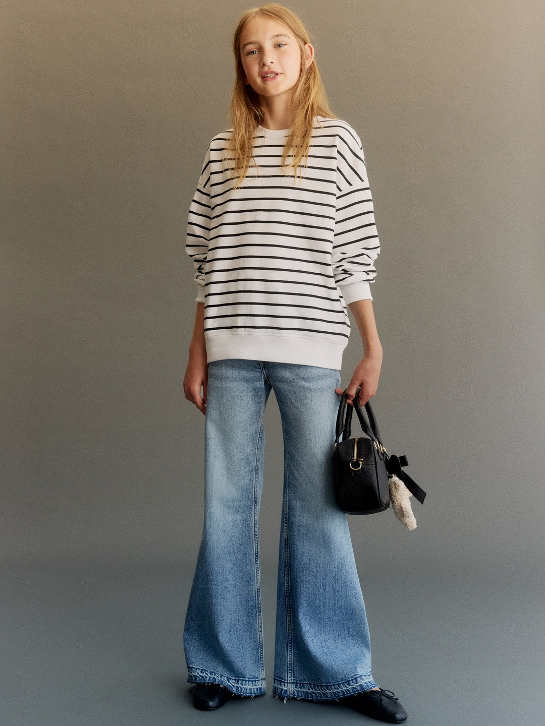 H&M Girls Crew-Neck Sweatshirt