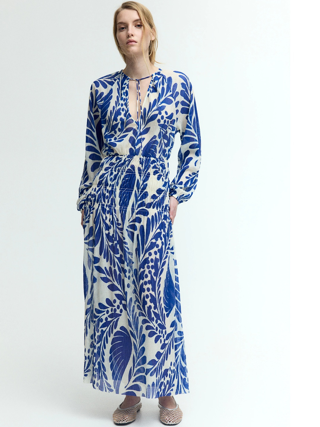 H&M Women Smock-waisted dress