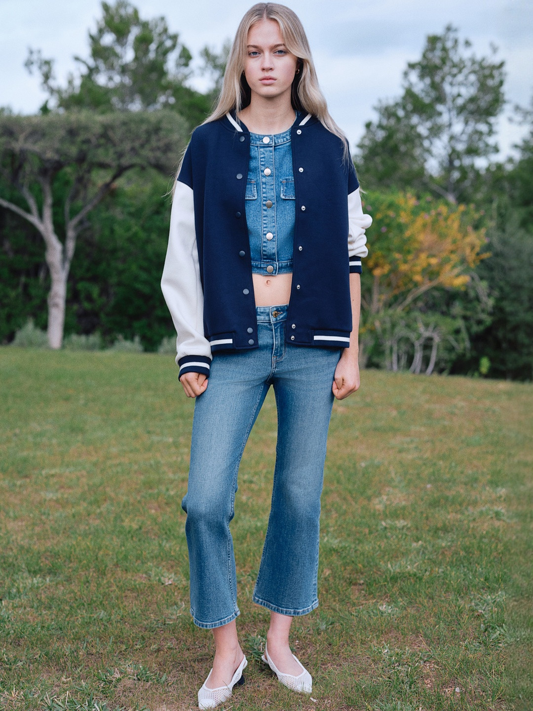 H&M Flared Low Ankle Jeans