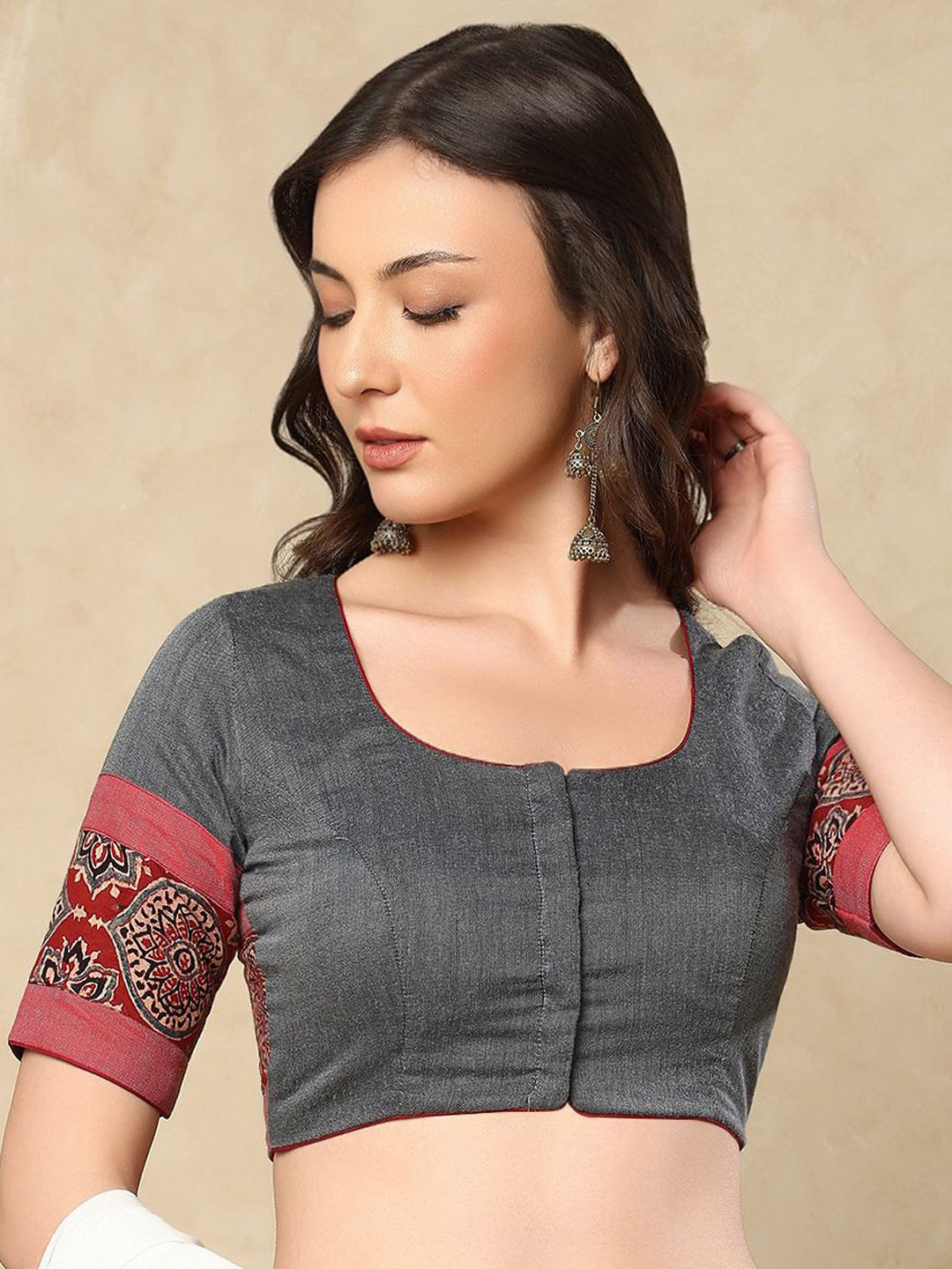 SALWAR STUDIO Grey Pure Cotton Round Neck Readymade Saree Blouse