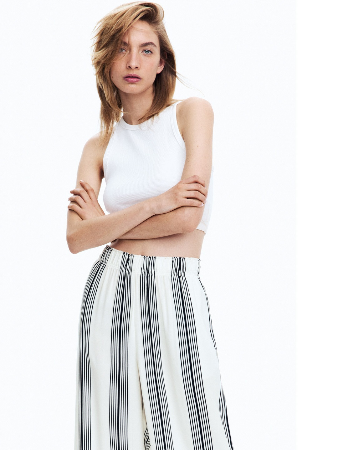H&M Cropped Pull-On Stripped Trousers