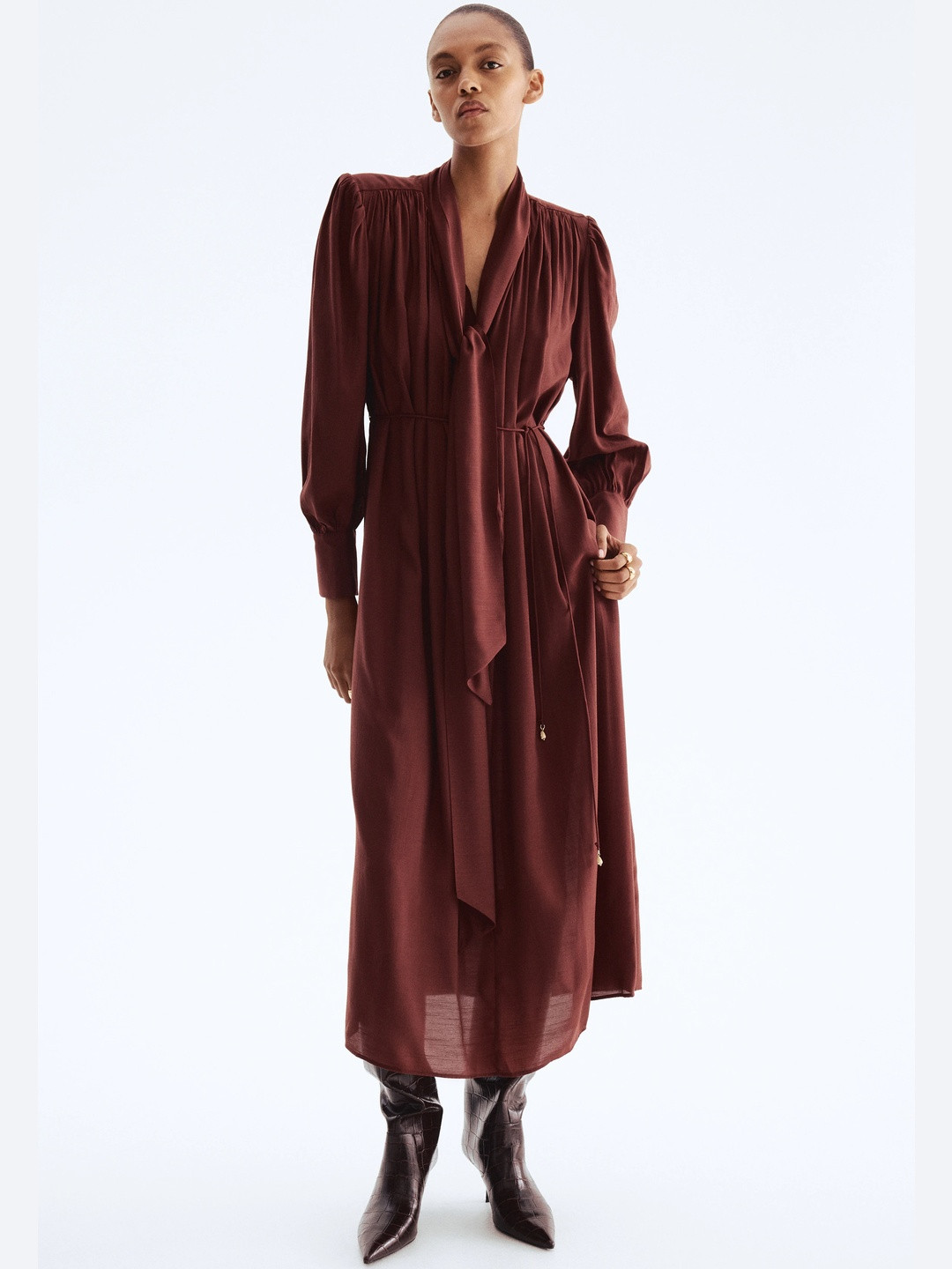 H&M Bow-Collar Shirt Dress