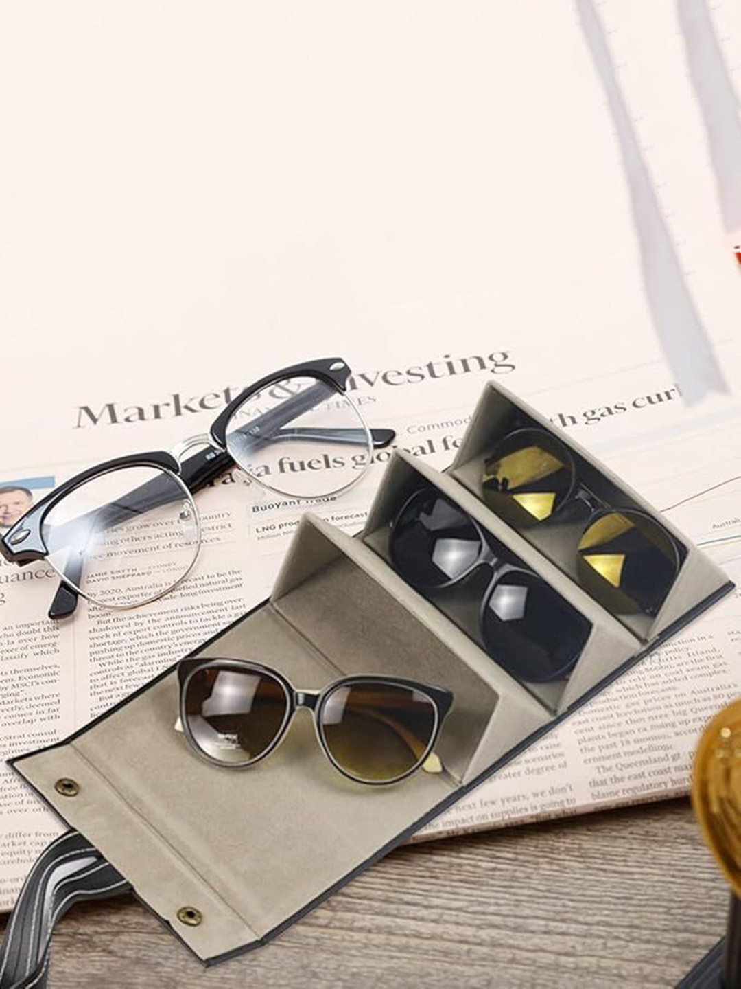 AUGEN Brown & Cream Colored Portable Folding 3 Slot Sunglass Organizer