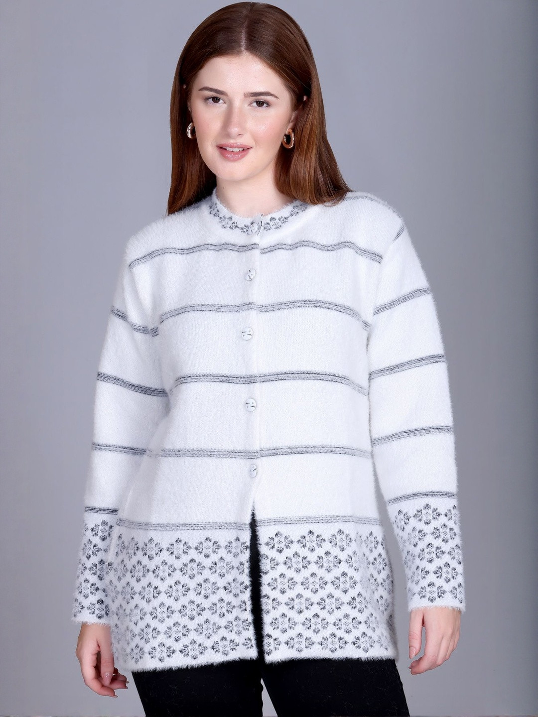 Roadster Women White & Black Mock Collar Long Sleeve Acrylic Cable Knit Cardigan