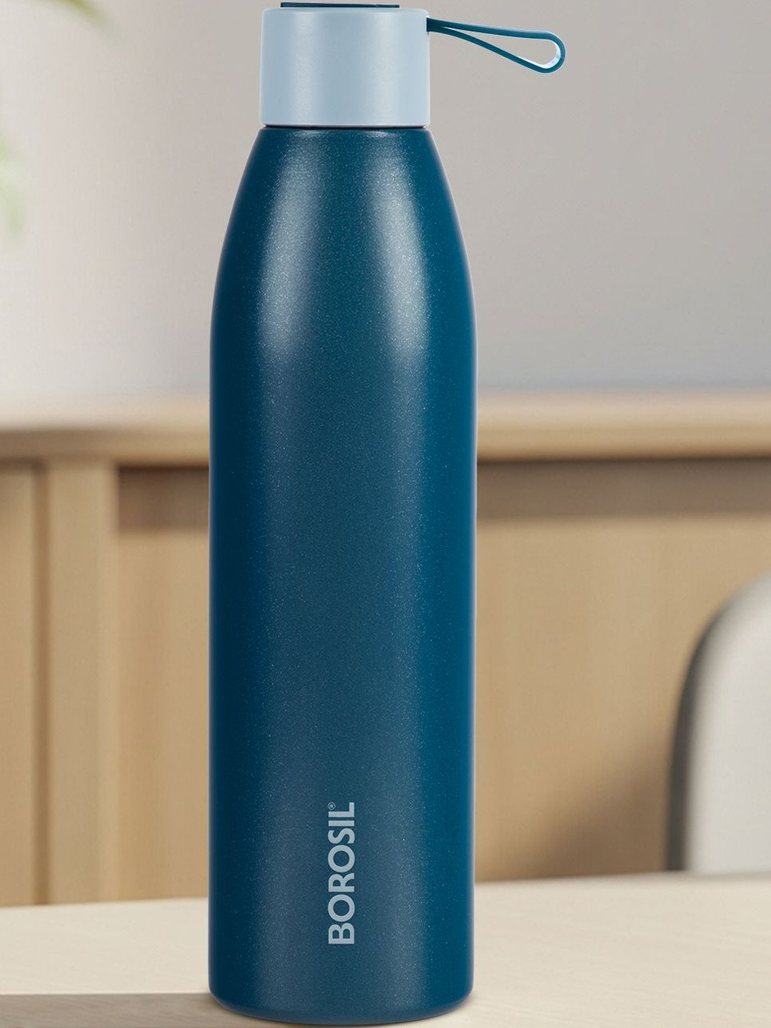 BOROSIL Blue Single Stainless Steel Double Wall Vacuum Water Bottle 750ml