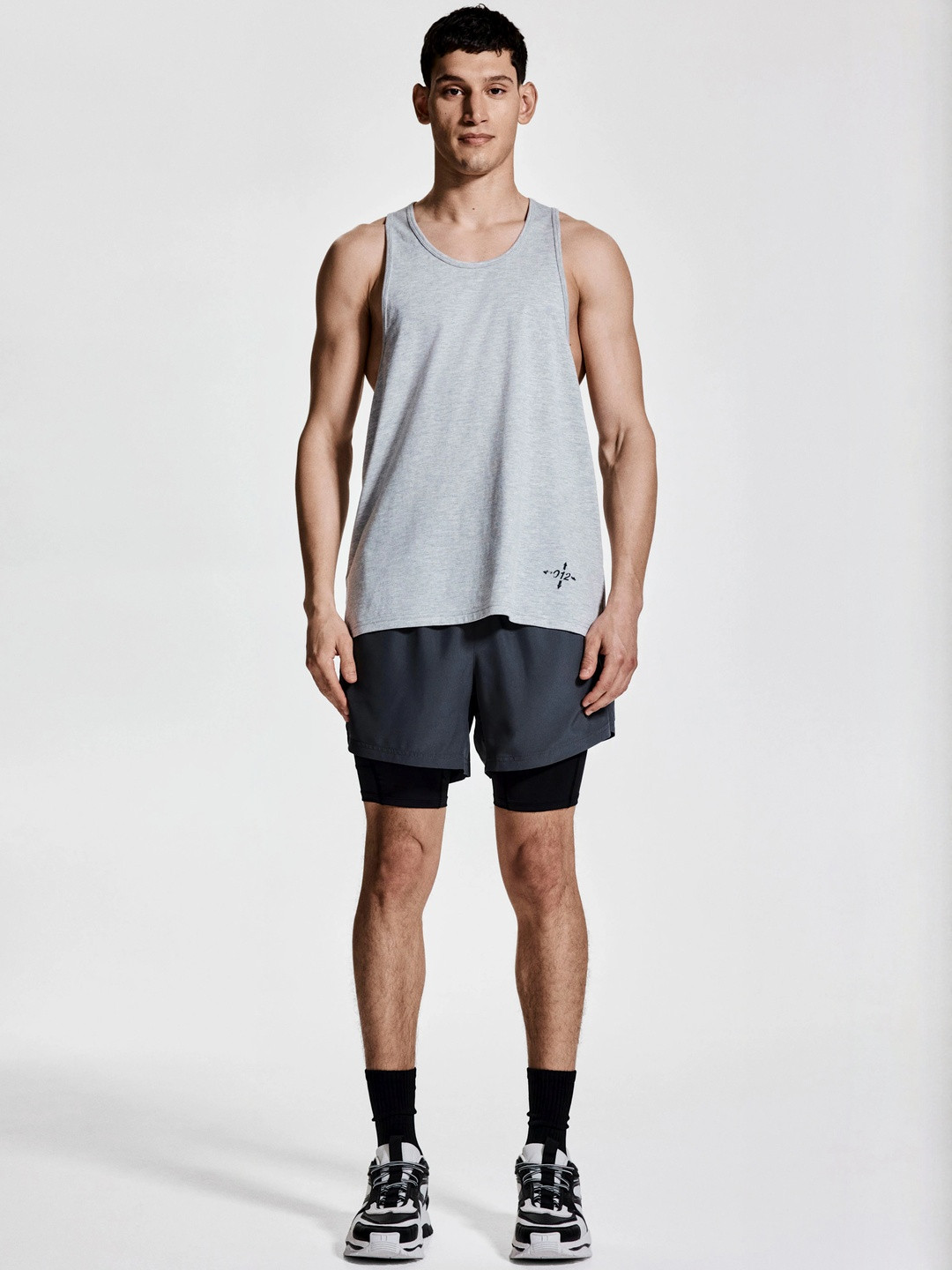 H&M Regular Fit Sports Vest Top With Dry Move