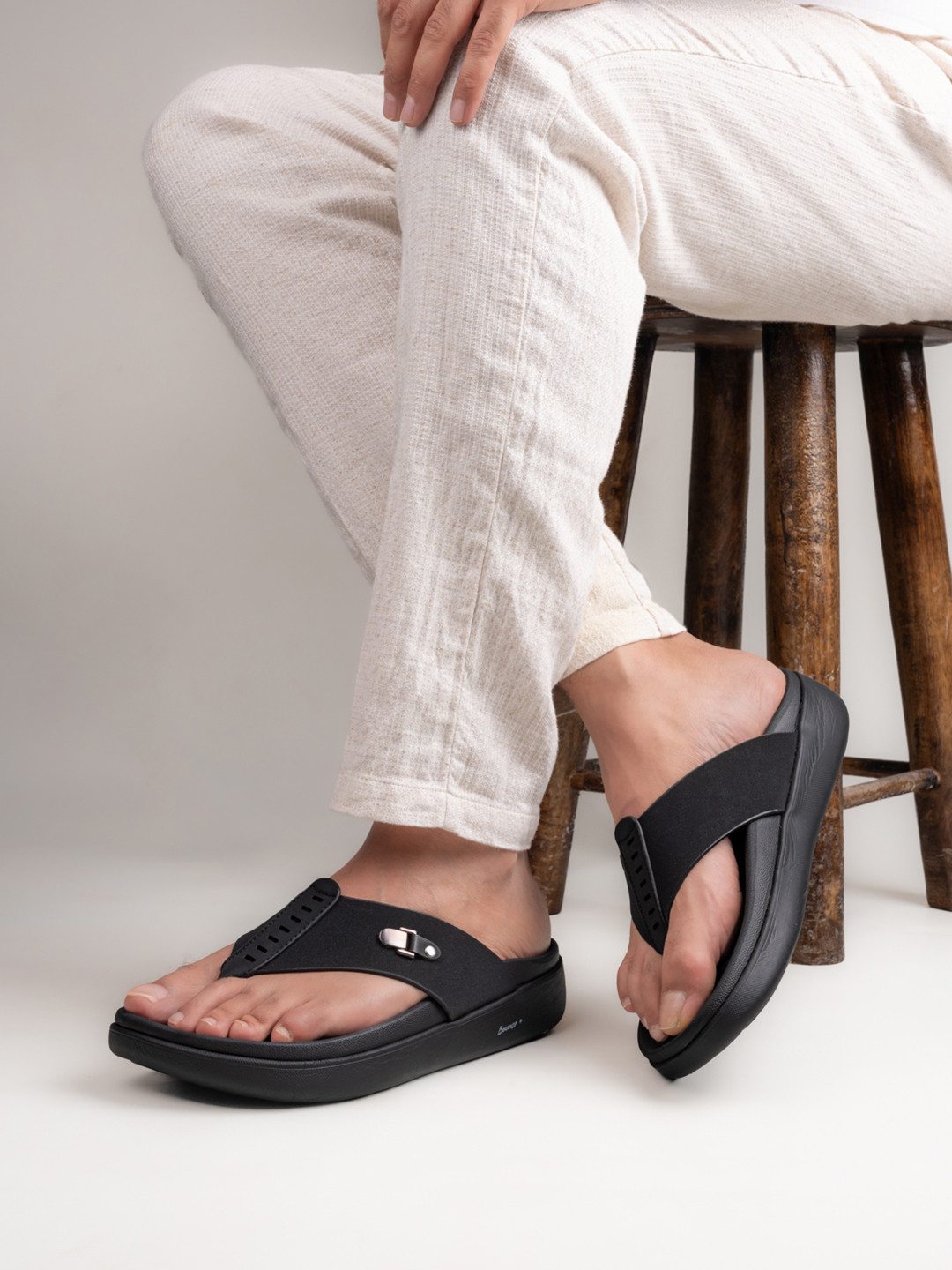 Roadster Men Suede Comfort Sandals