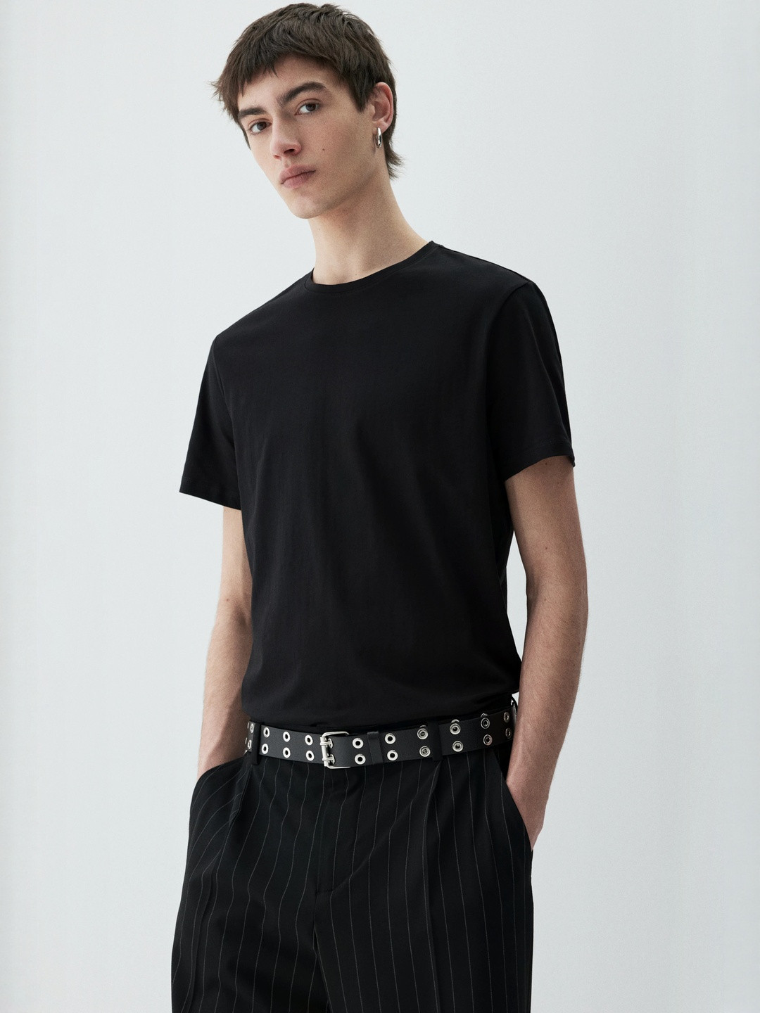 H&M Men Black COOLMAX Slim Fit T-shirt