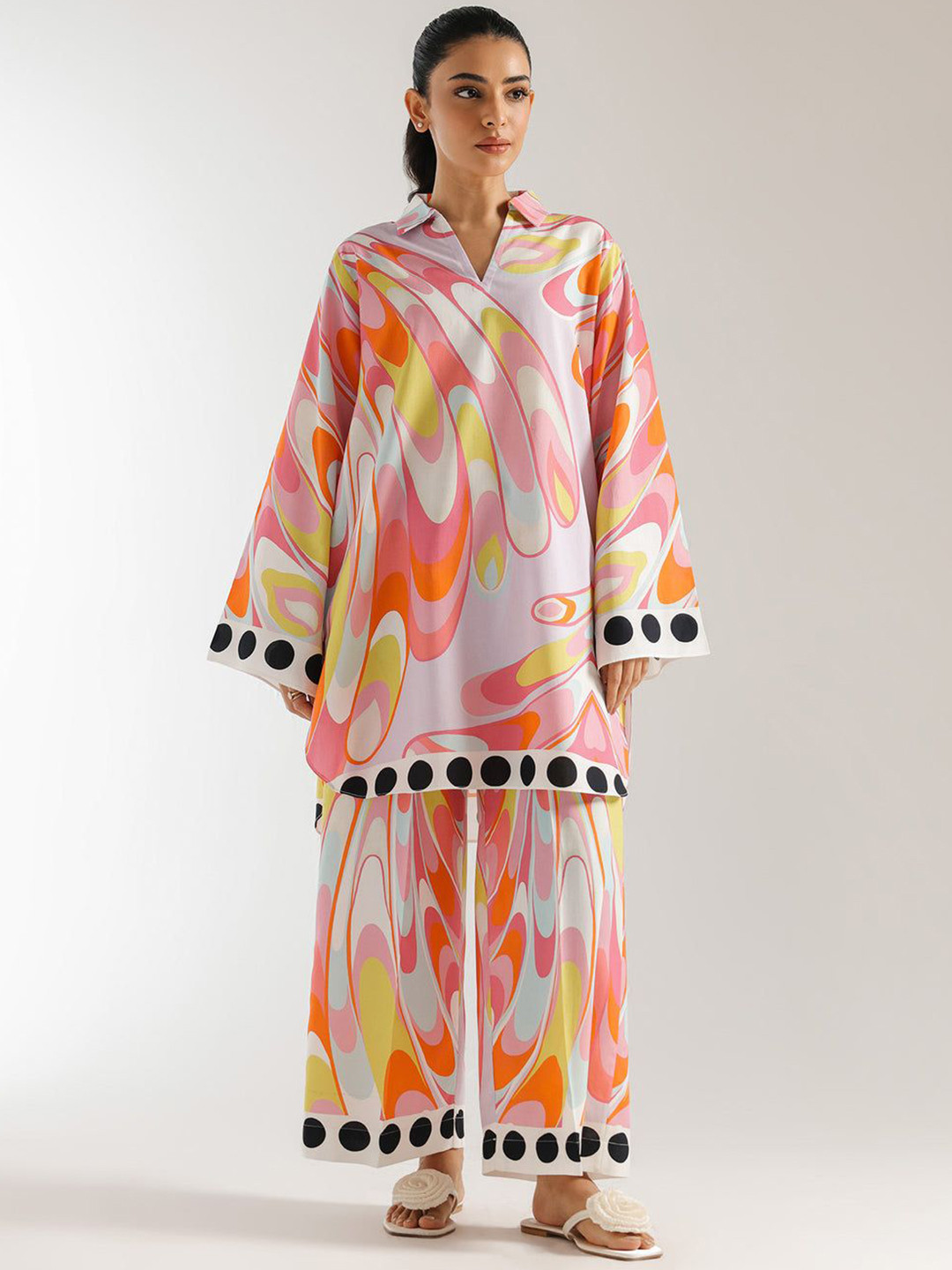 RaFaKHa Women Printed Regular Kurta With Pyjamas