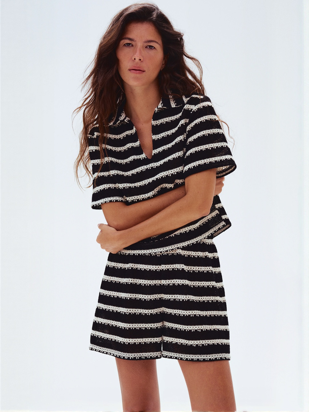 H&M Collared Knitted Top