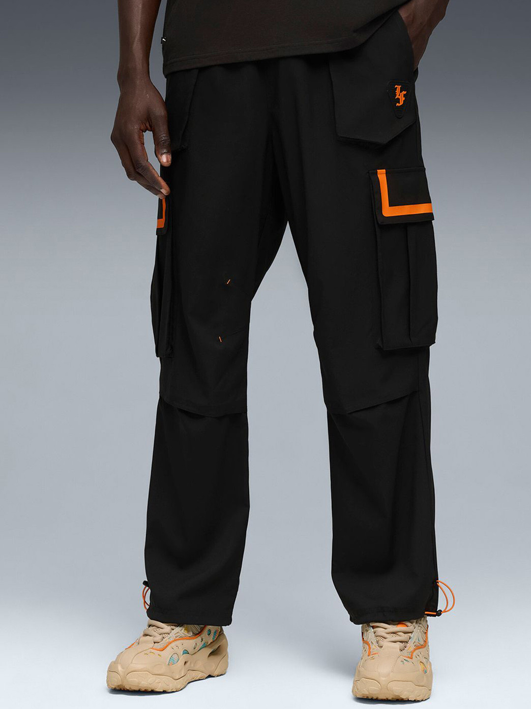 PUMA Hoops Men Relaxed Fit Mid Rise Trousers