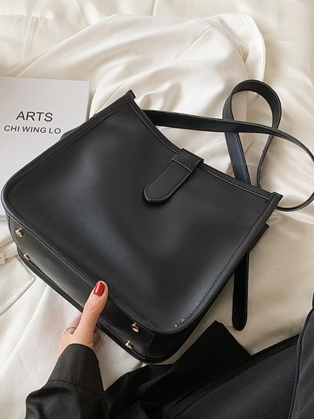 CORSICA Black Solid Casual Shoulder Bag