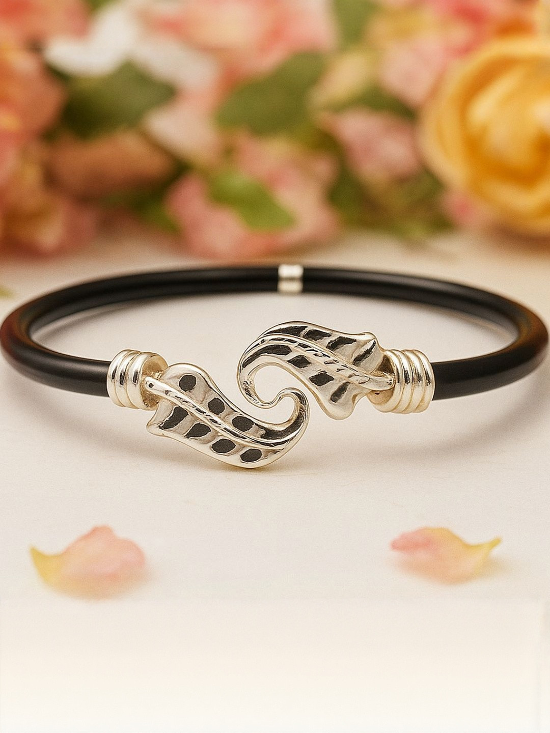 PARASMONI Women Sterling Silver 925 Noya Simple & Classic Design Bangle