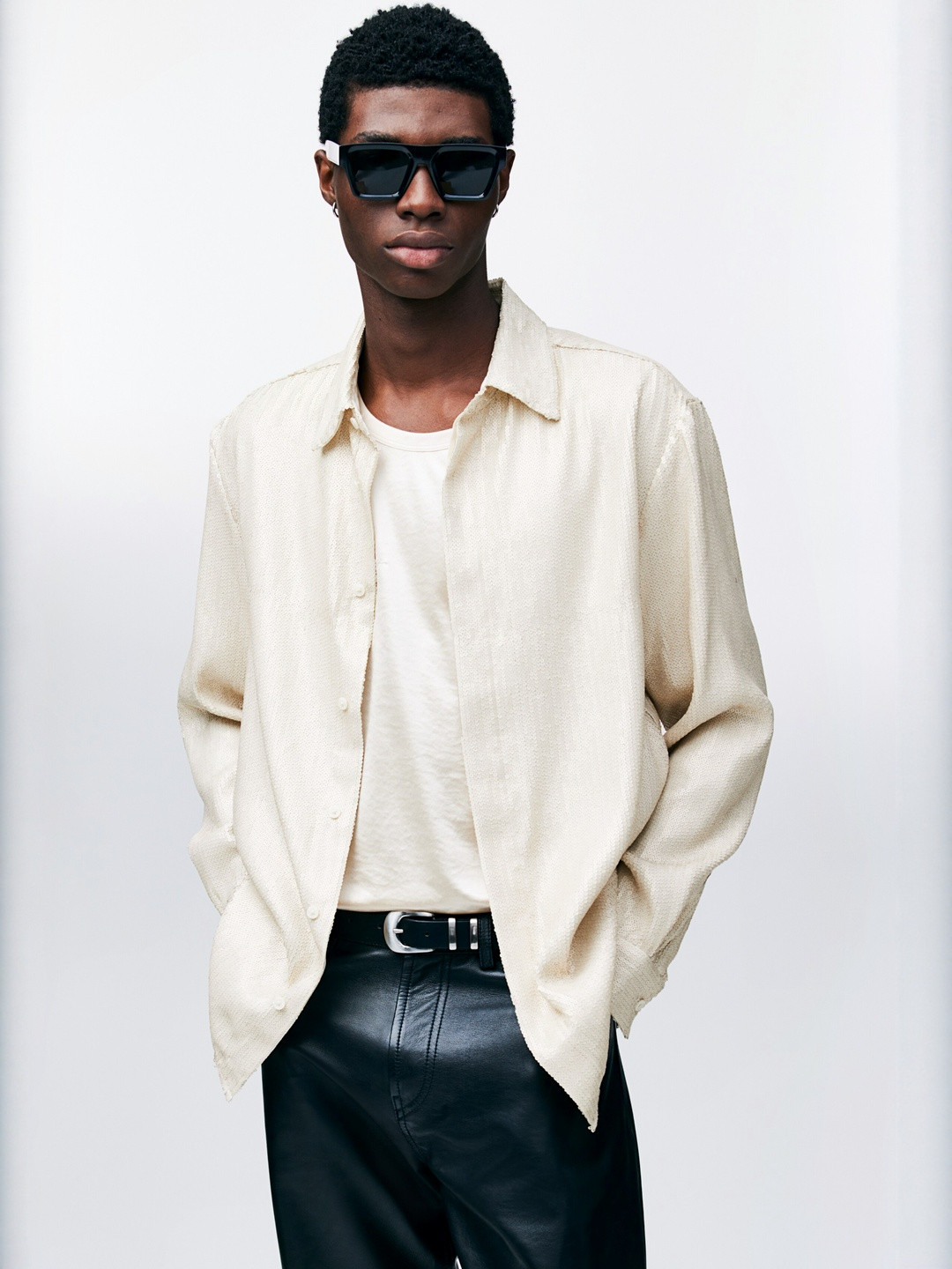 H&M Regular Fit Sequined shirt