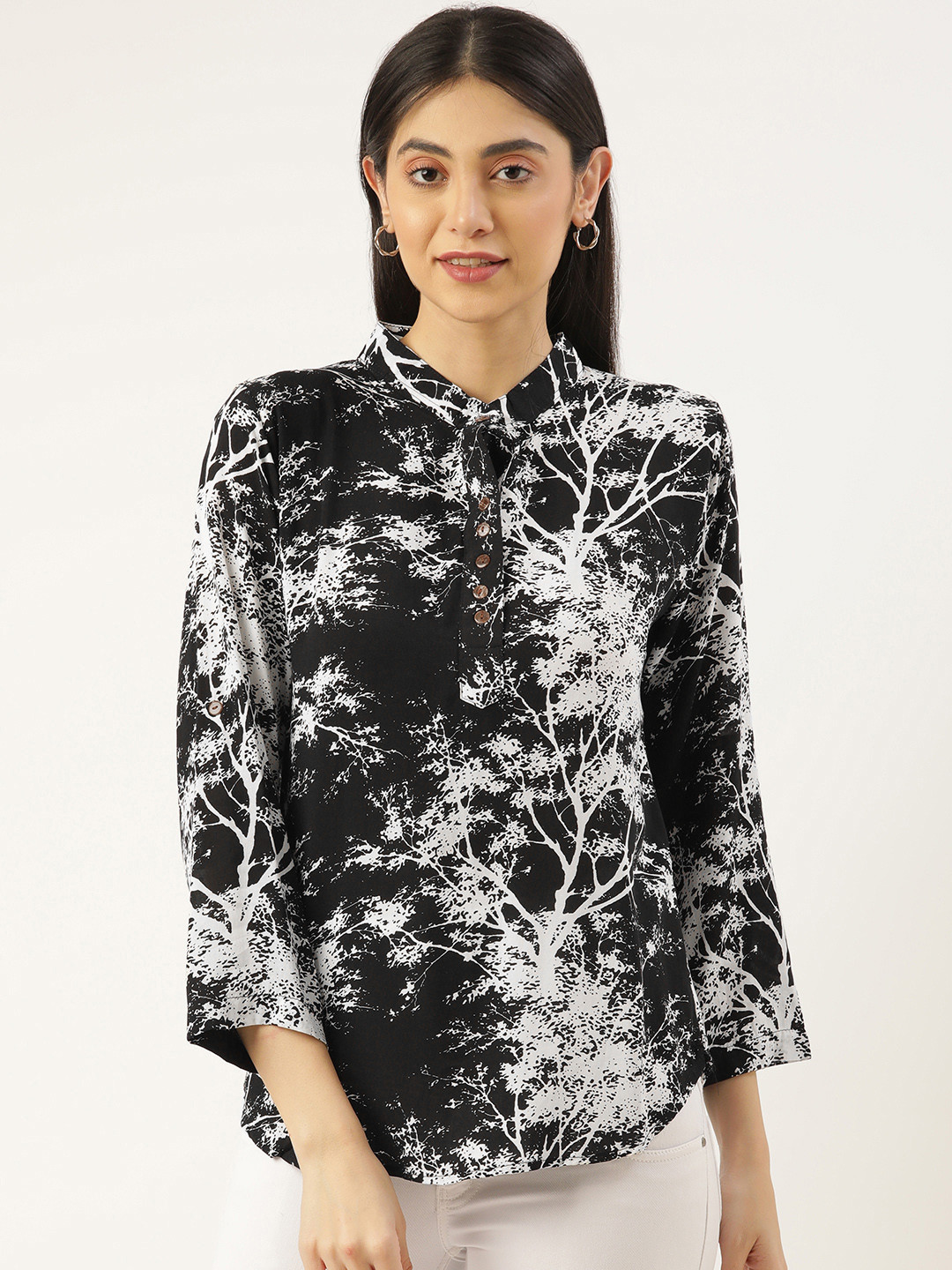 RACHNA Black & White Floral Print Mandarin Collar Top